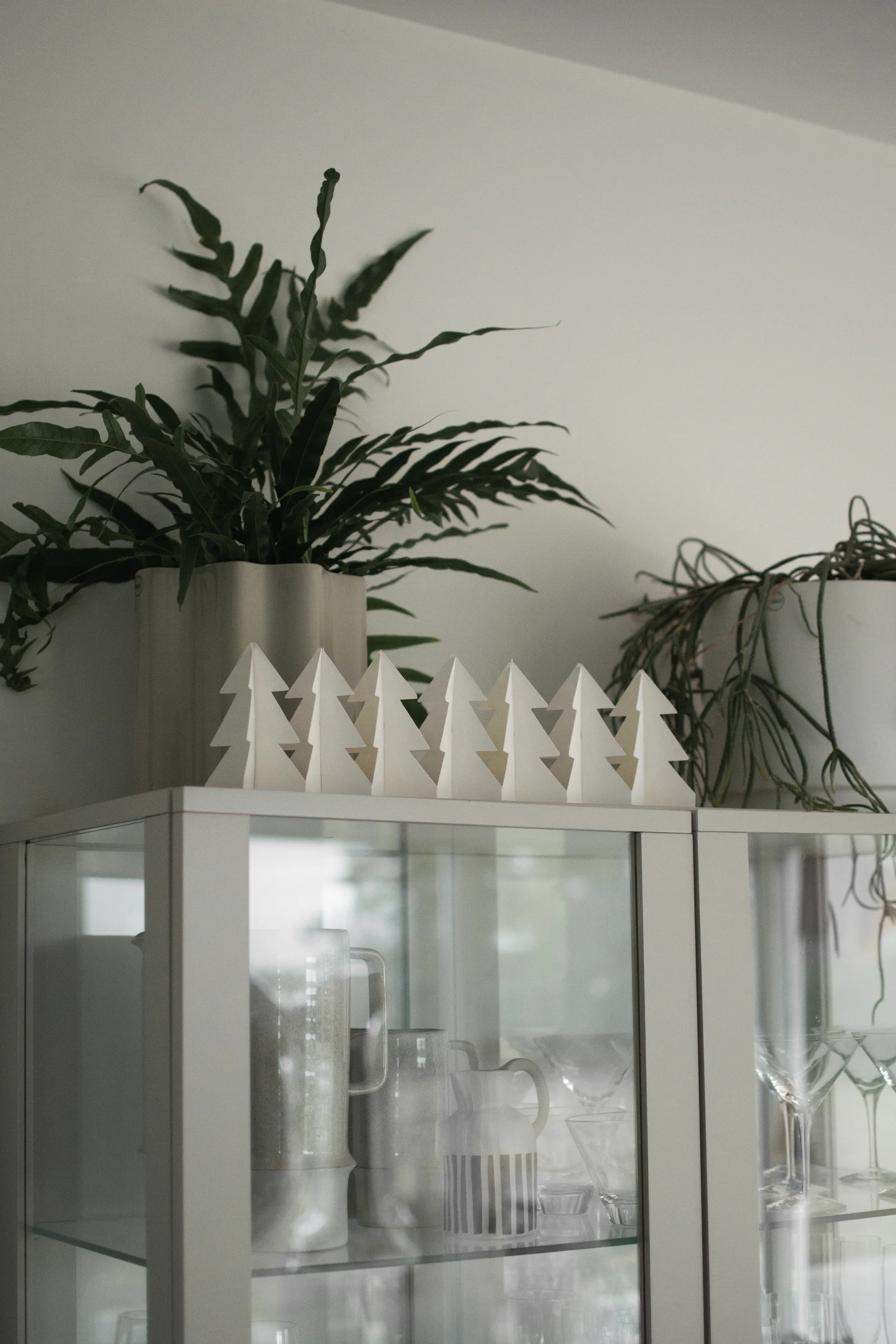 Tree in a row koriste 60 cm, Valkoinen DBKD