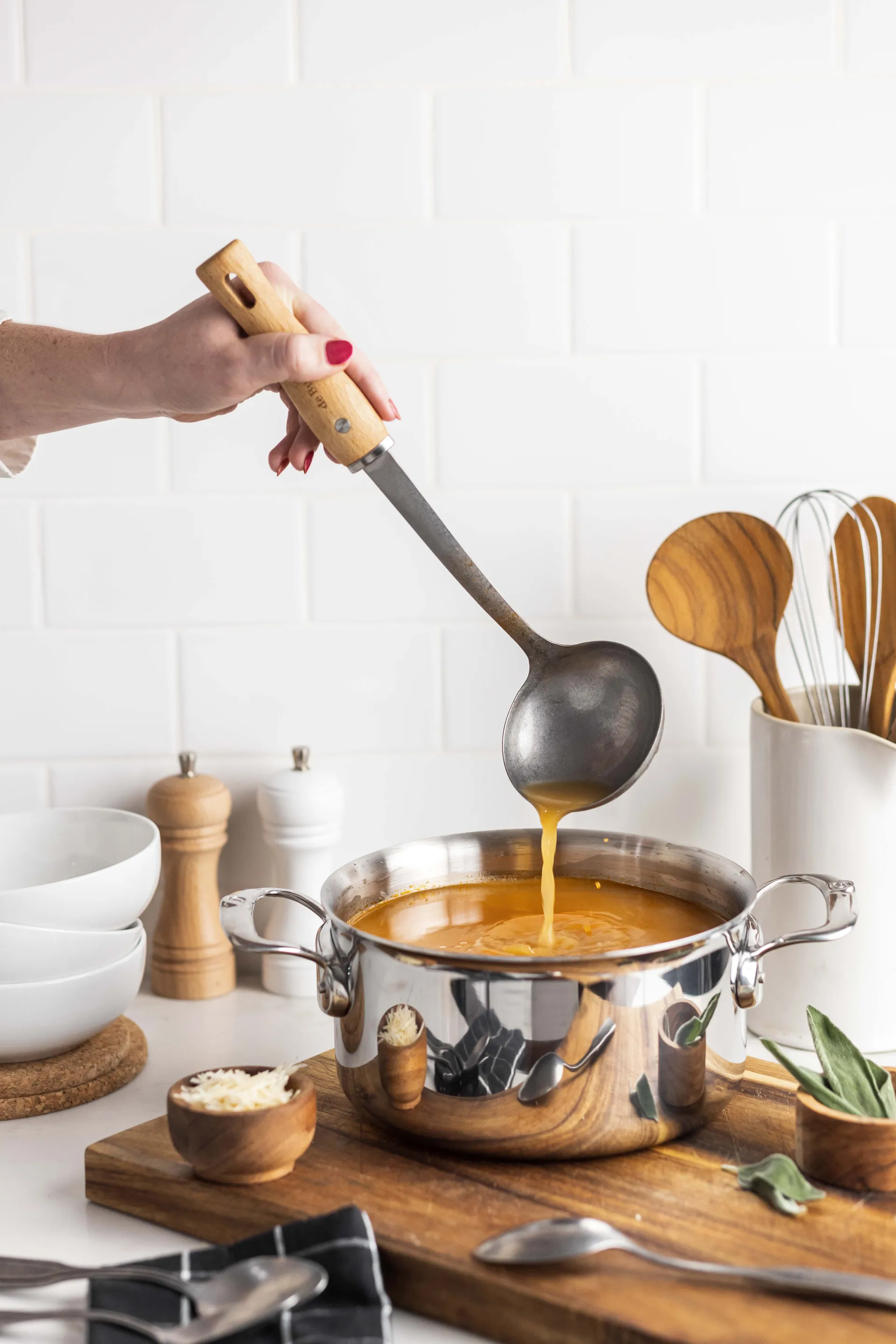 De Buyer B Bois puukahvainen soppakauha, Ruostumaton teräs De Buyer