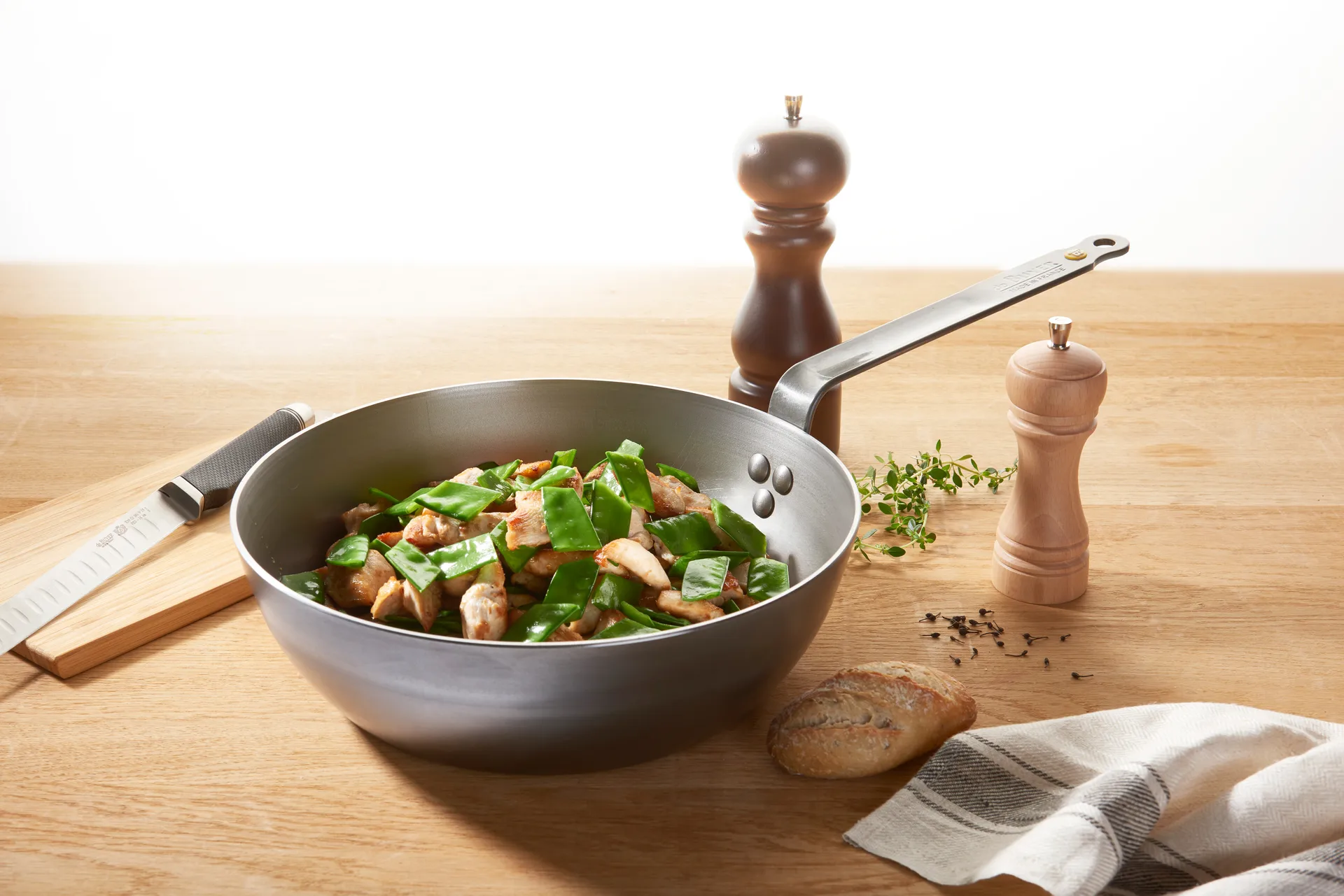 Mineral B Country -paistinpannu, 24 cm De Buyer