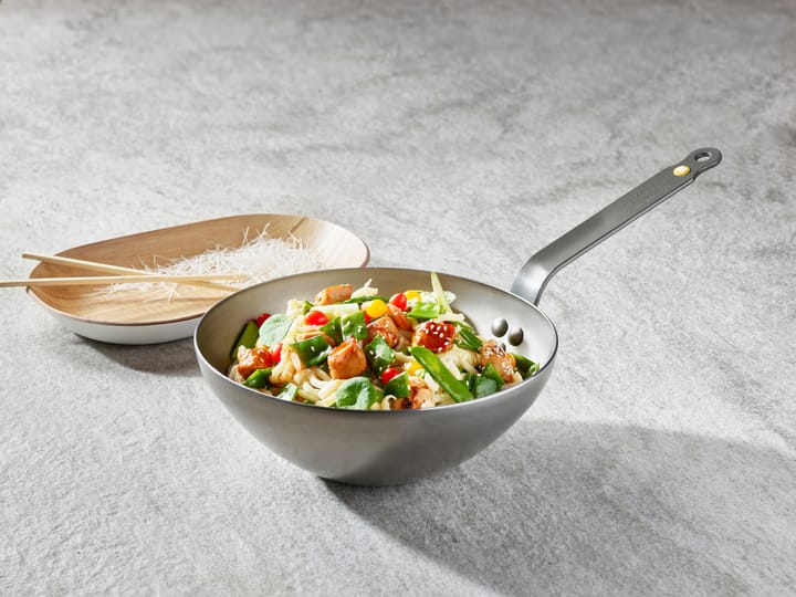 Mineral B -wokkipannu, 28 cm De Buyer