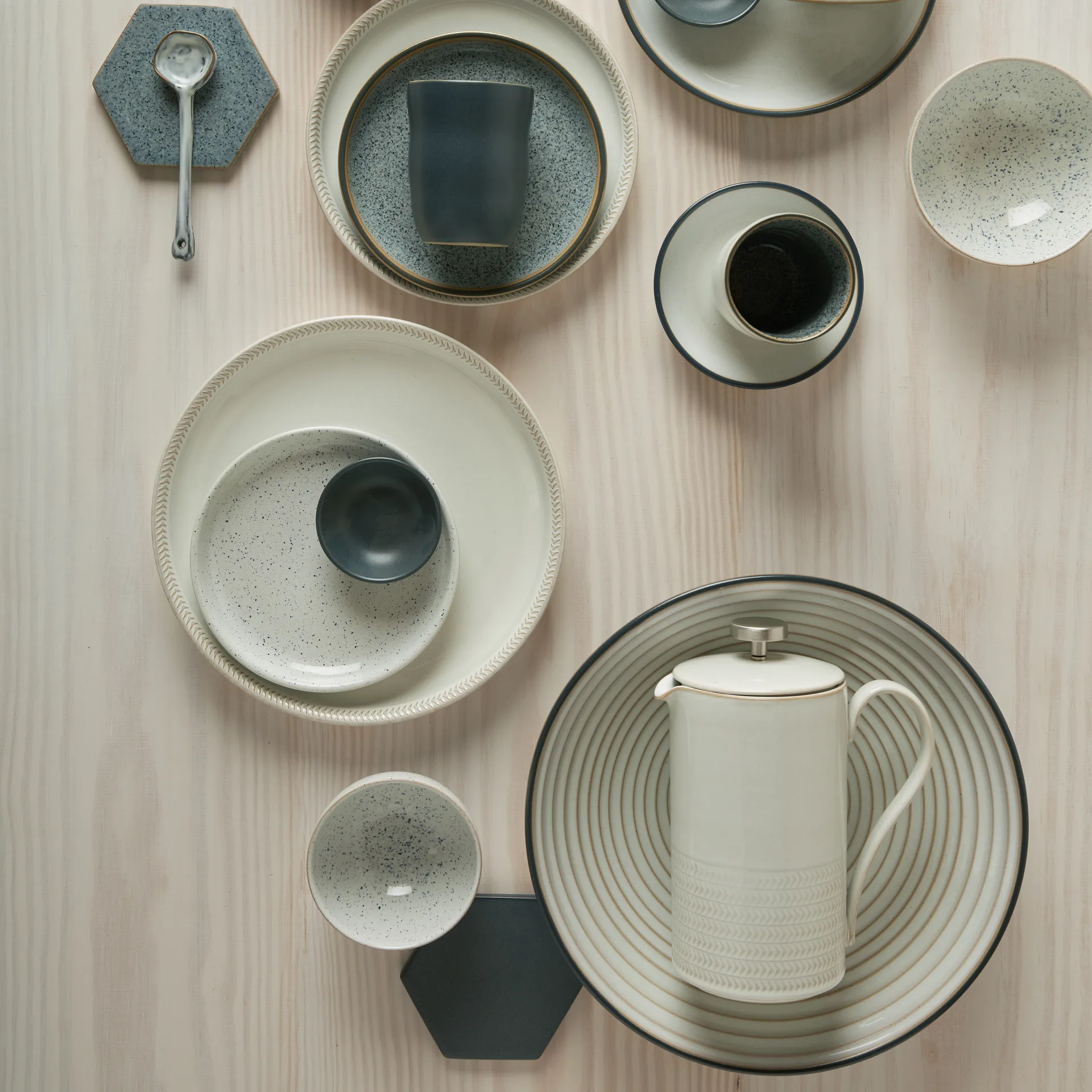 Natural Canvas -pressopannu 1,15 l, Teksturoitu Denby