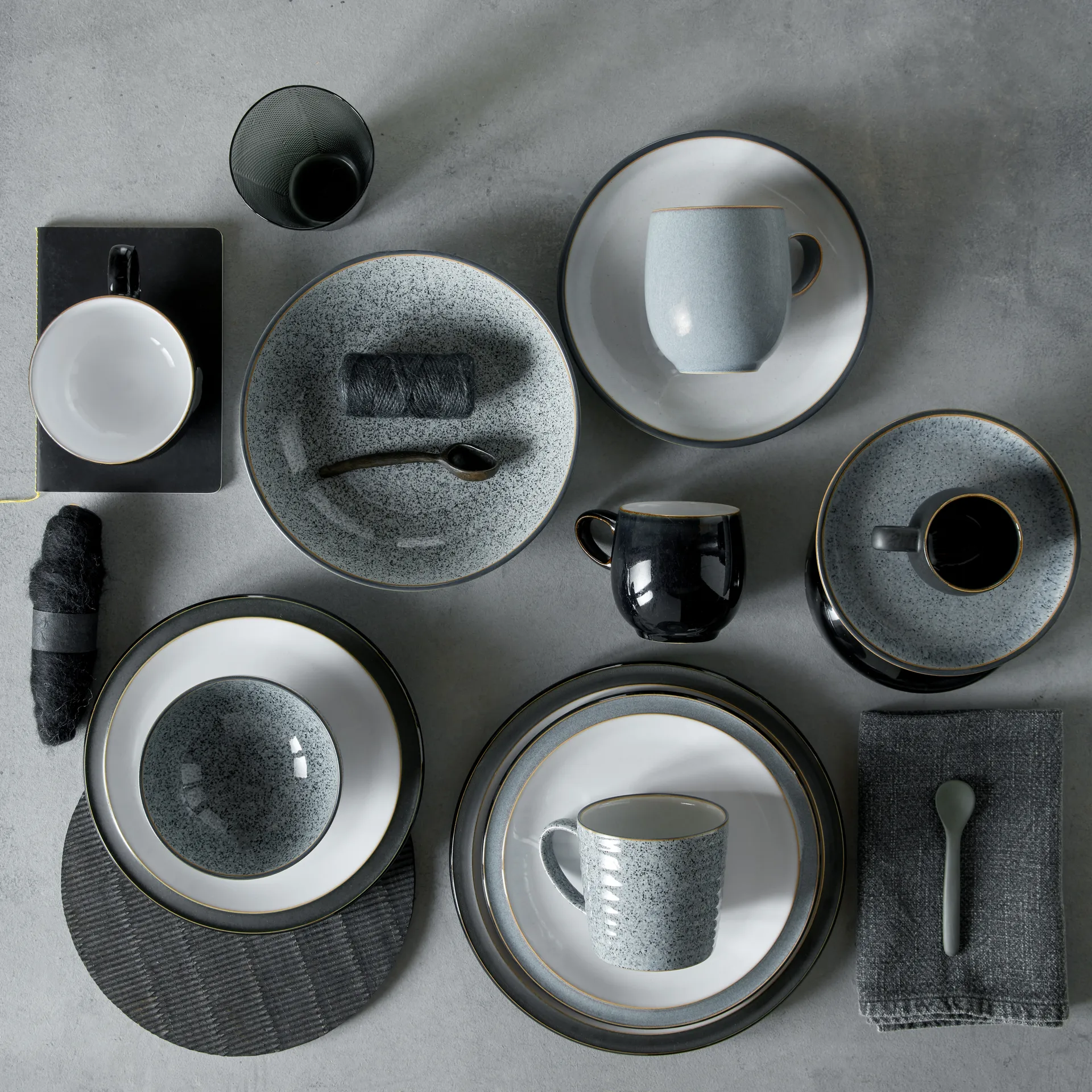 Studio Grey coupe -lautanen, 17 cm, Graniitti Denby