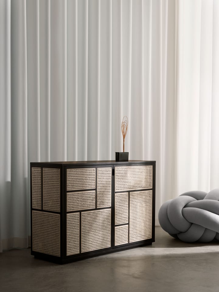 Air sivupöytä, Musta Design House Stockholm