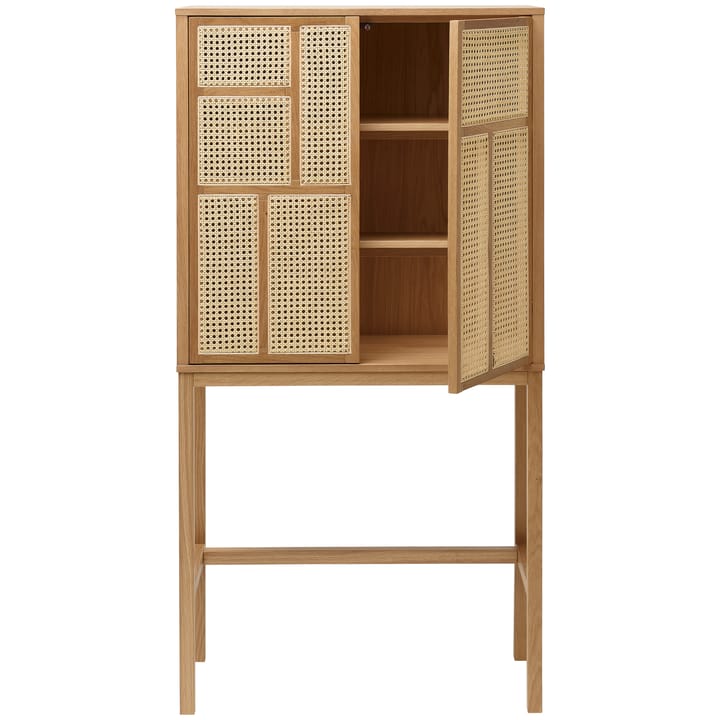 Air vitriinikaappi, tammi, rottinki Design House Stockholm