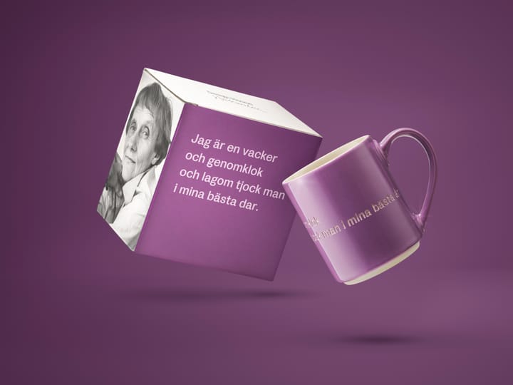 Astrid Lindgren muki, minä olen kaunis…, violetti-ruotsiksi Design House Stockholm