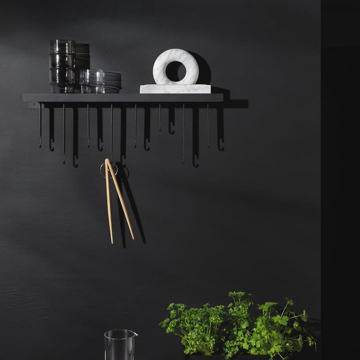 Ateljé ripustin, Musta Design House Stockholm