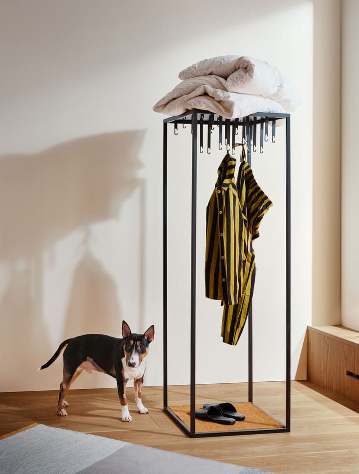 Ateljé vaateripustin - Musta - Design House Stockholm