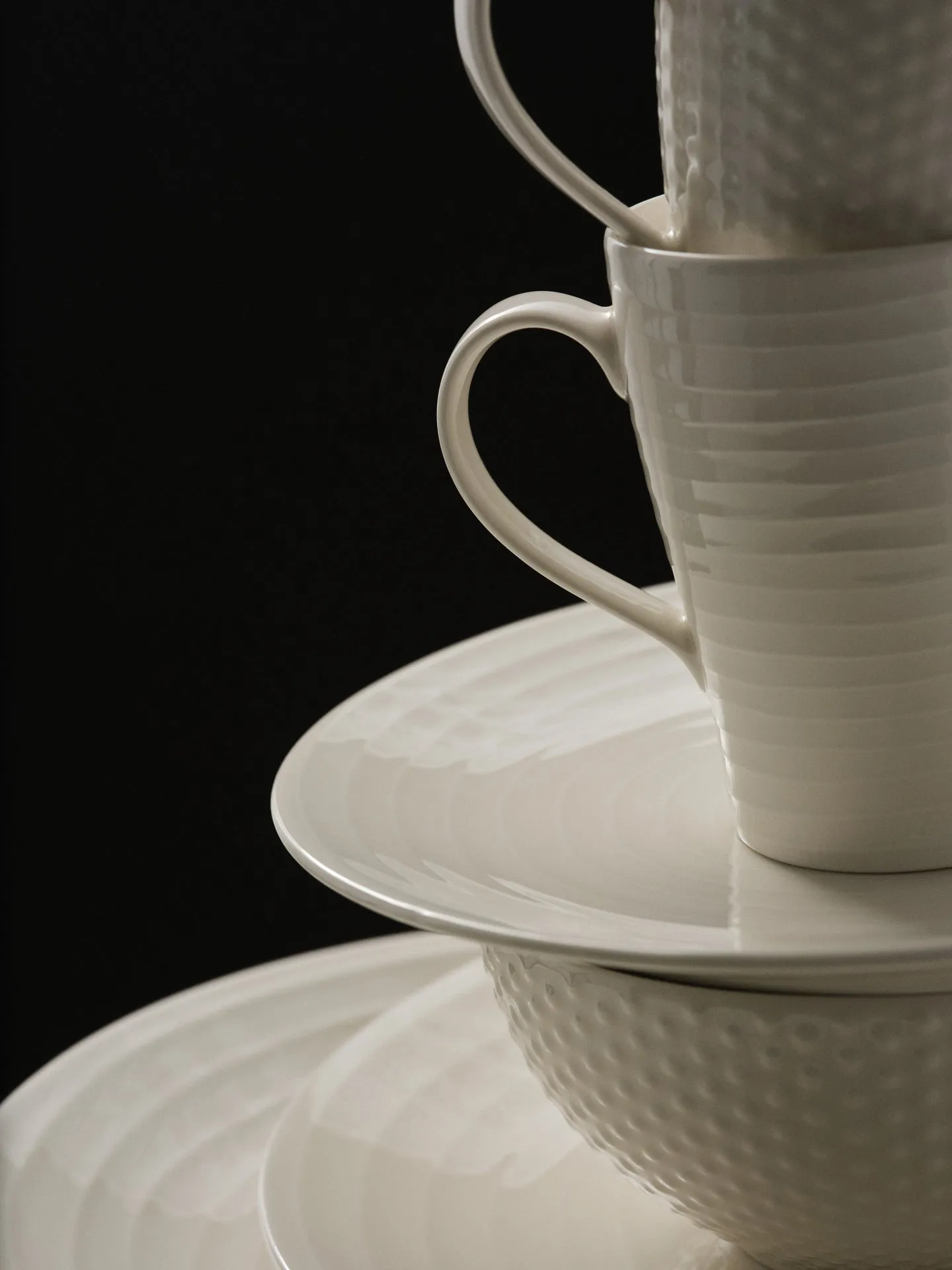 Blond-ruokalautanen 28 cm, raita, valkoinen Design House Stockholm