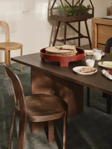 Bridge tarjotin - Red, Ø42 cm - Design House Stockholm