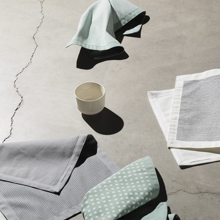 Design House Stockholm pöytätabletti 37x50 cm - Grey-stripe - Design House Stockholm