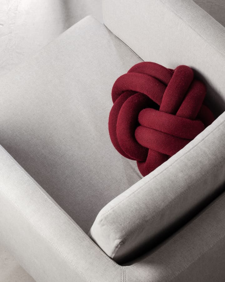 Knot tyyny - Bordeaux - Design House Stockholm