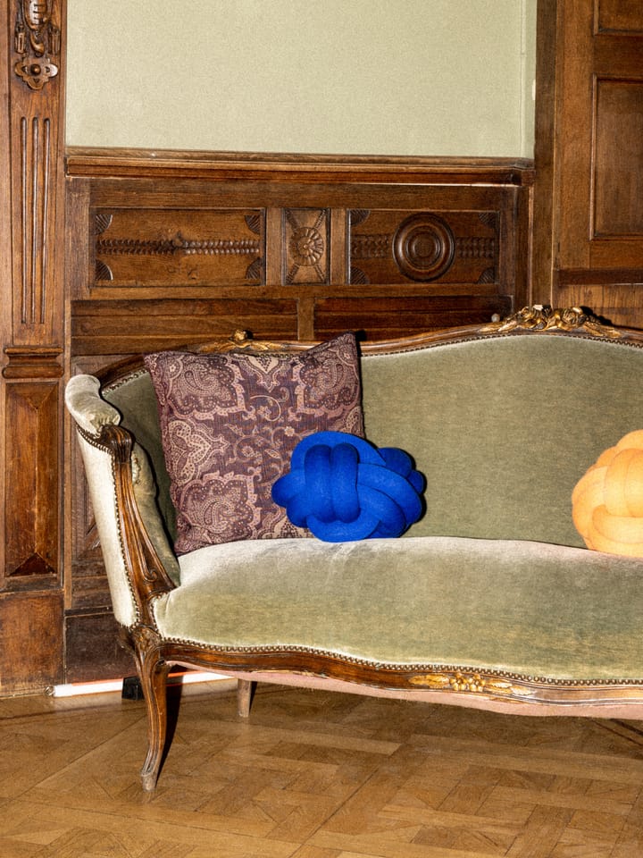 Knot tyyny - Klein Blue - Design House Stockholm