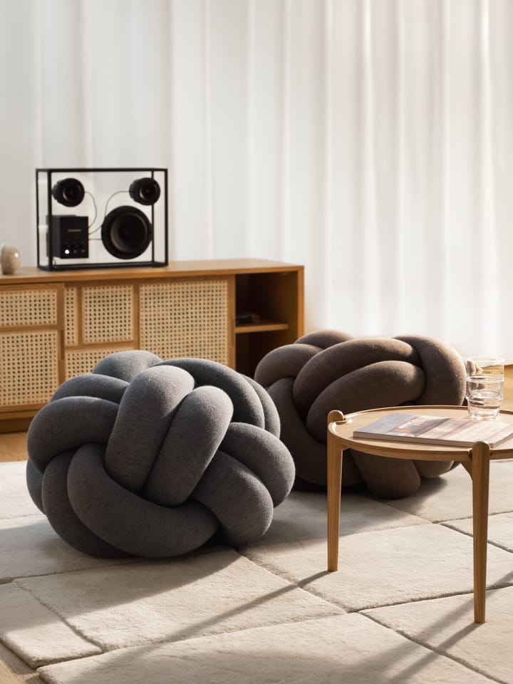 Knot tyyny M, Grey Design House Stockholm