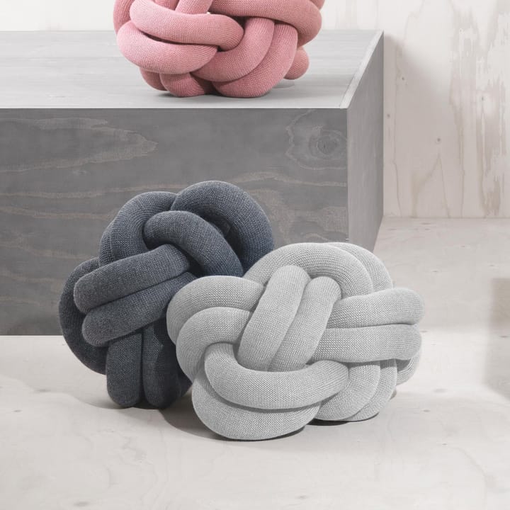 Knot tyyny, vaalean harmaa Design House Stockholm