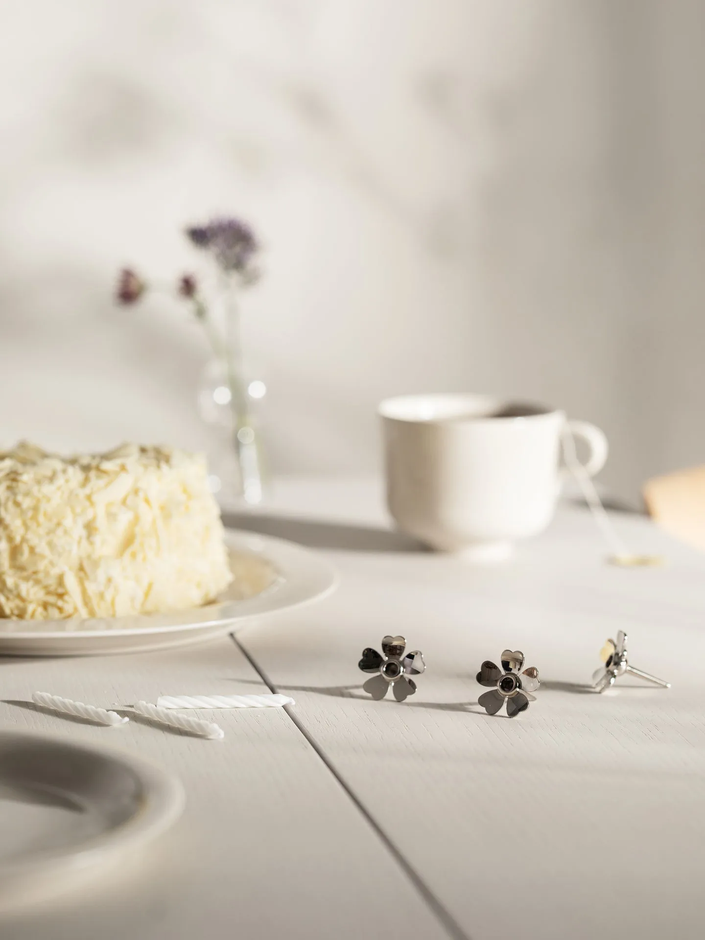 Me to You -kynttilänjalka, Nikkeli Design House Stockholm