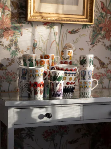 Mrs Beetroot muki - 28 cl, kahvalla - Design House Stockholm