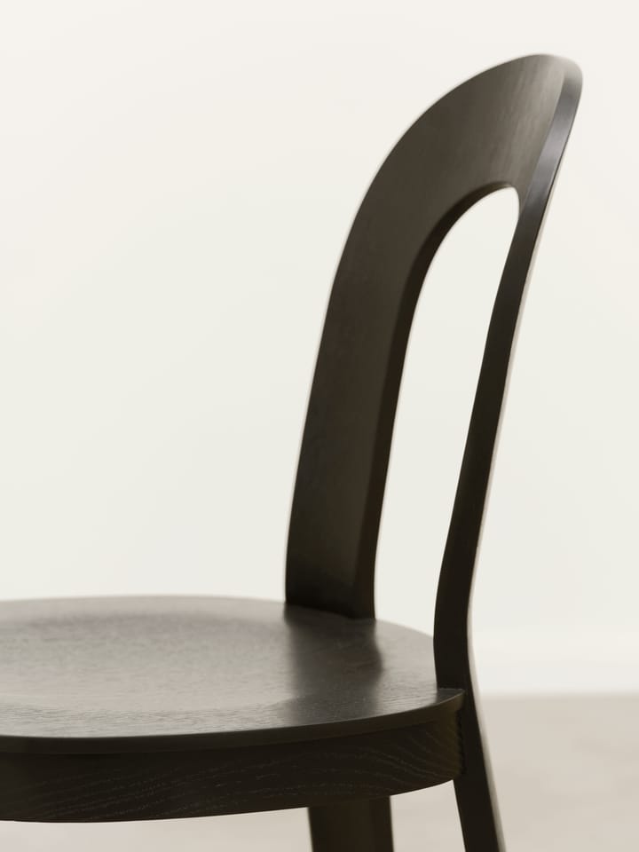 Olivia tuoli, Black Design House Stockholm