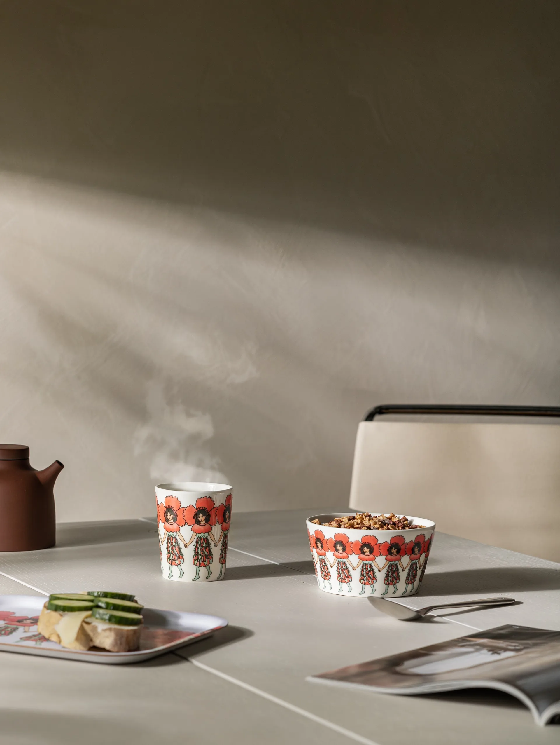 Poppy tarjotin, poppy Design House Stockholm