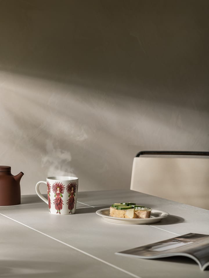 Rouva Asteri kahvallinen muki - 40 cl - Design House Stockholm
