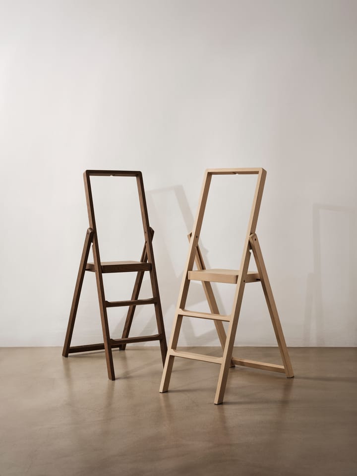 Step sisustustikkaat, Dark oak Design House Stockholm