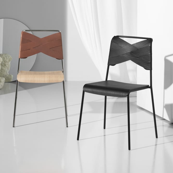 Torso tuoli, Tammi, luonnonvärinen nahka, kromijalat Design House Stockholm