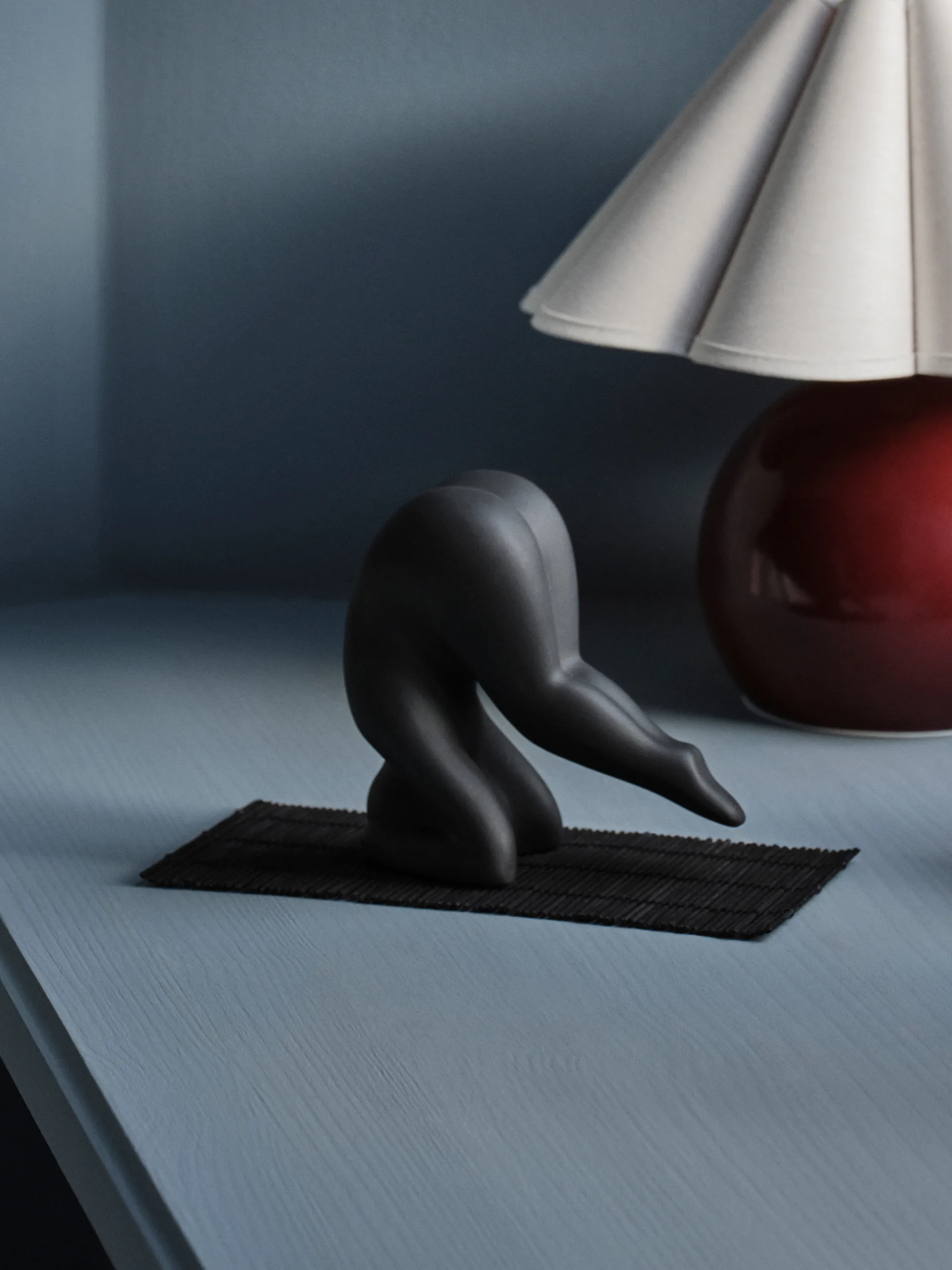 Yoga koriste nro 1, Musta Design House Stockholm