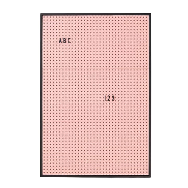 Design Letters kirjaintaulu A2 - vaaleanpunainen - Design Letters