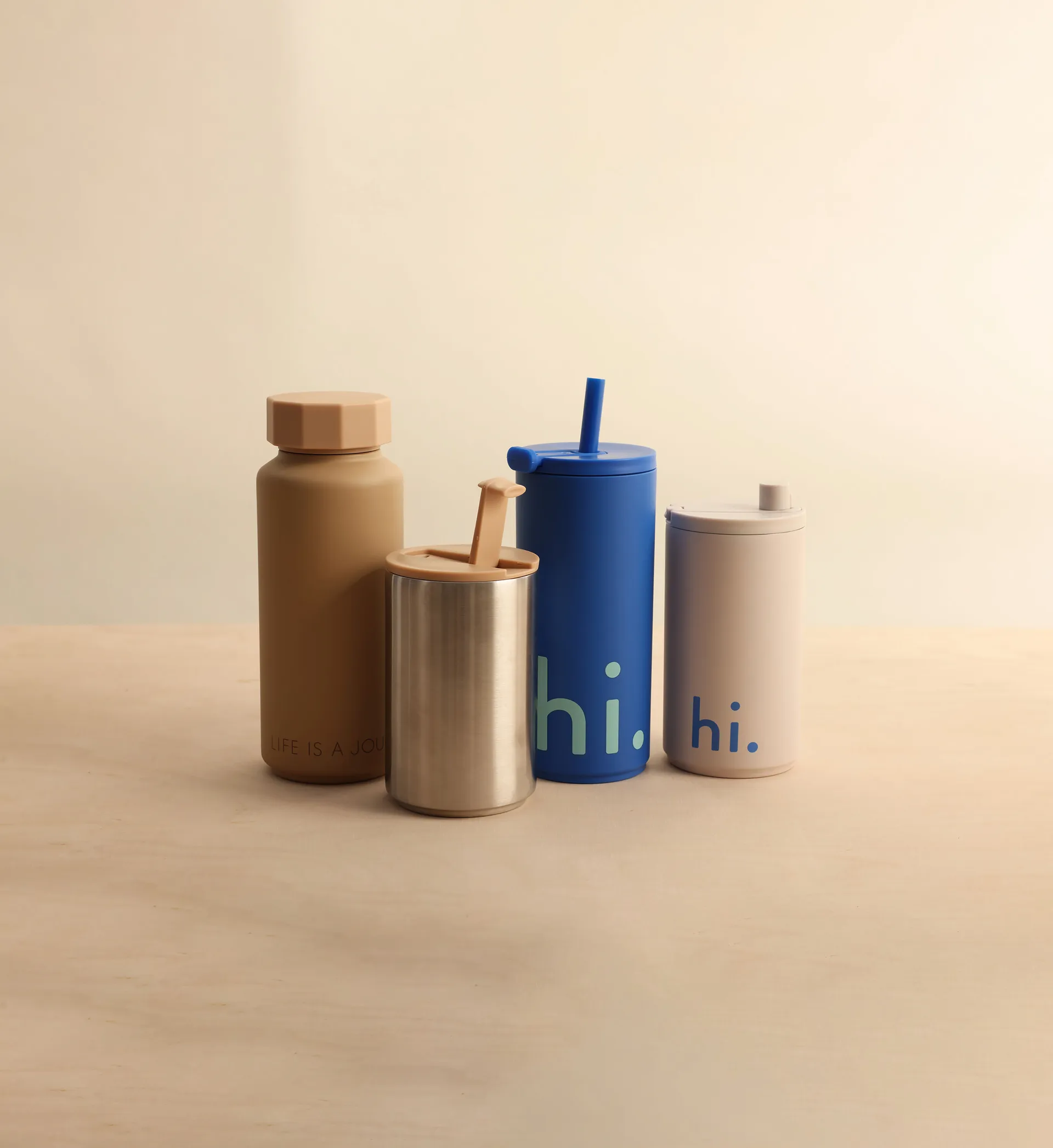 Design Letters -matkamuki 35 cl, Hi-pastel beige Design Letters