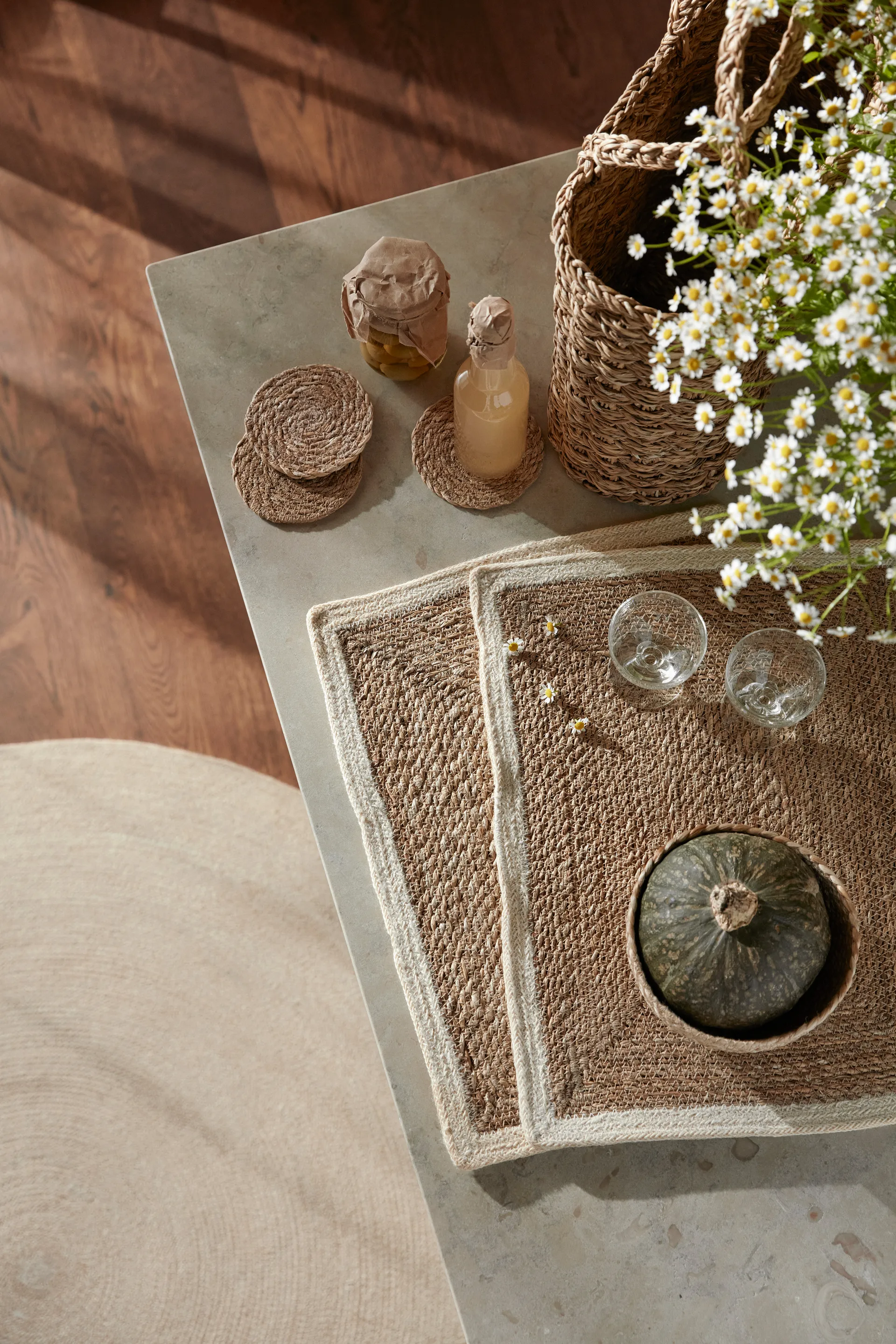 Emil pöytätabletti, luonnonvärinen-valkoinen Dixie