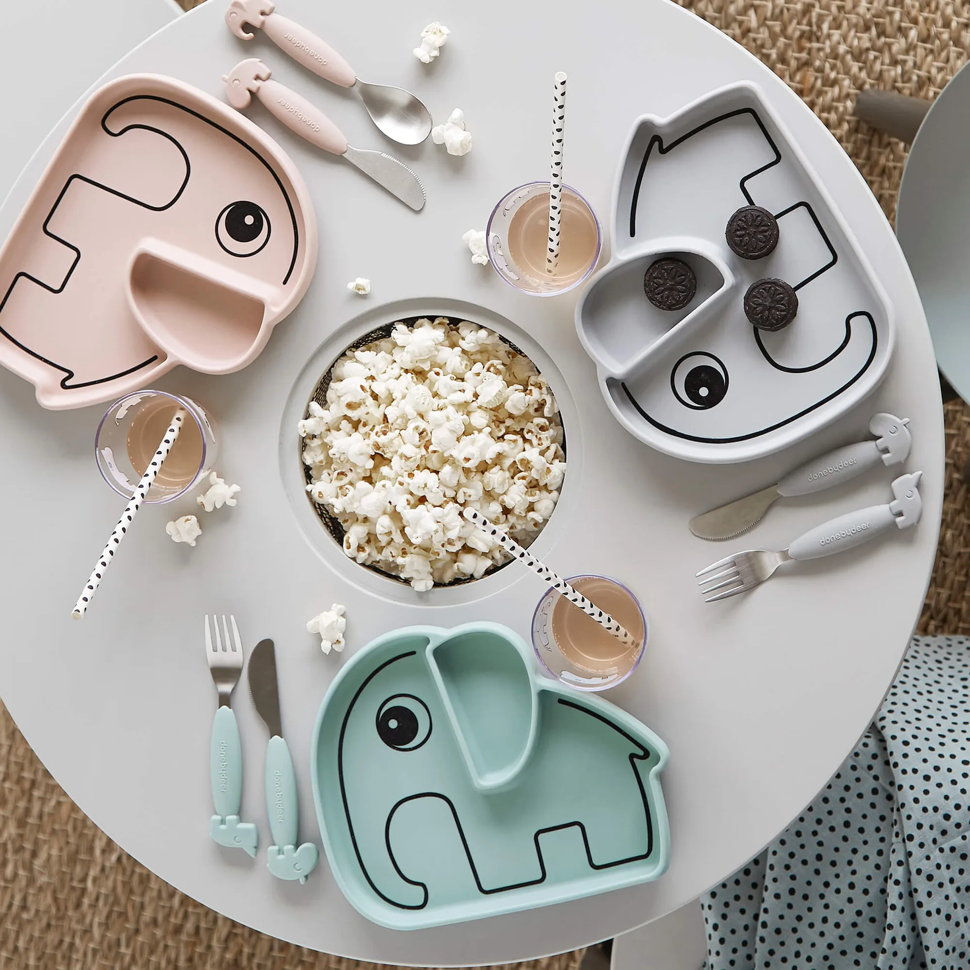 Elphee Stick&Stay lastenlautanen 17x20 cm, Puuteri Done by deer