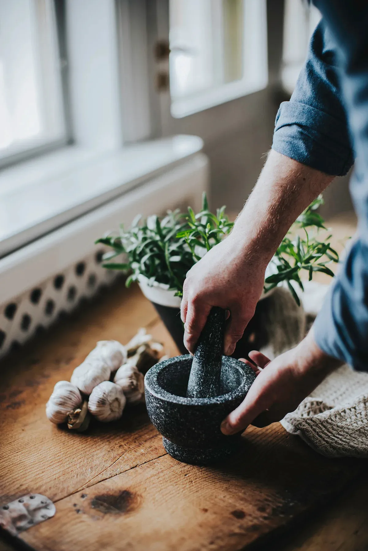 Birkedal mortteli Ø13 cm, Granit Dorre