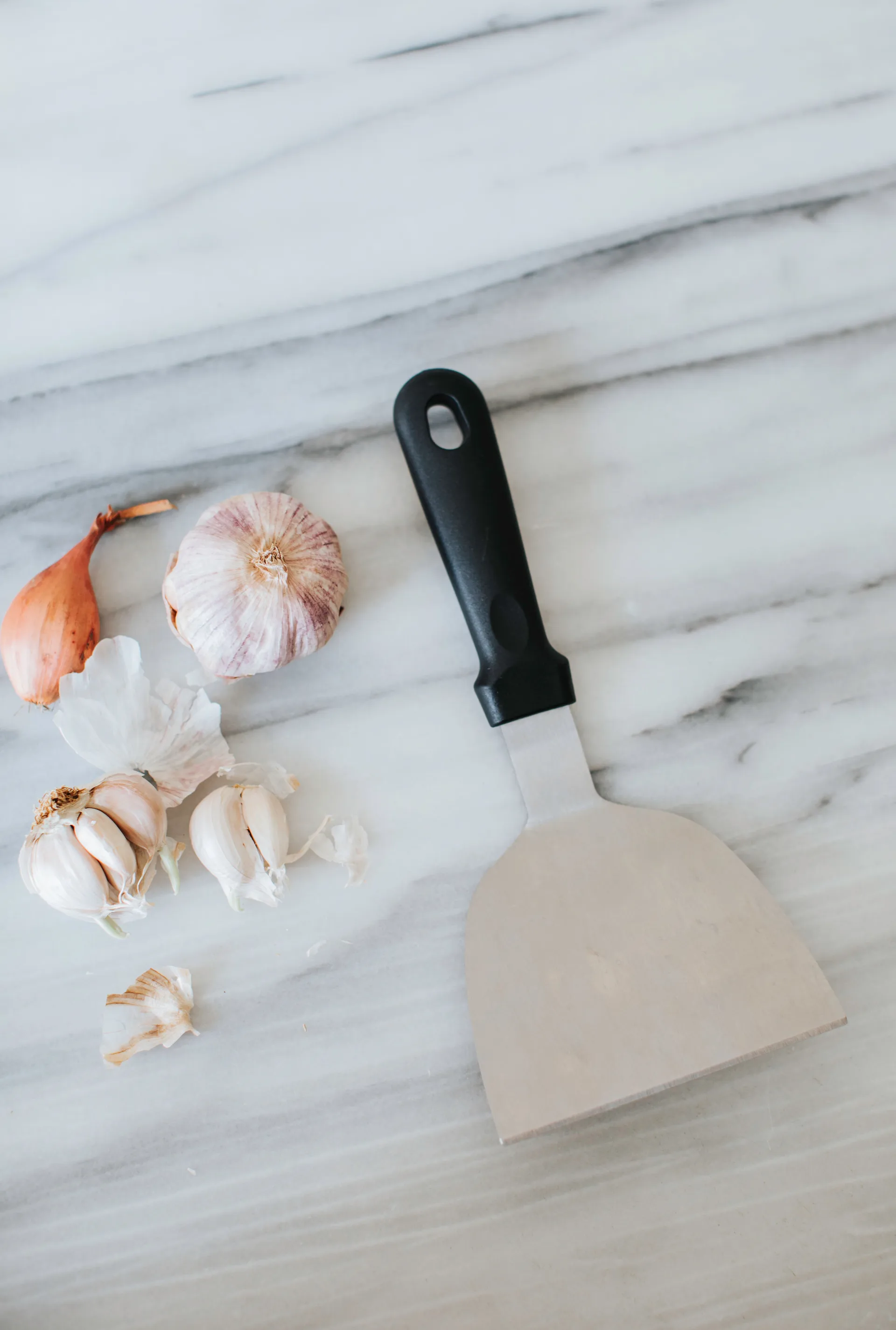 Sasha paistinlasta ruostumaton teräs, Musta Dorre