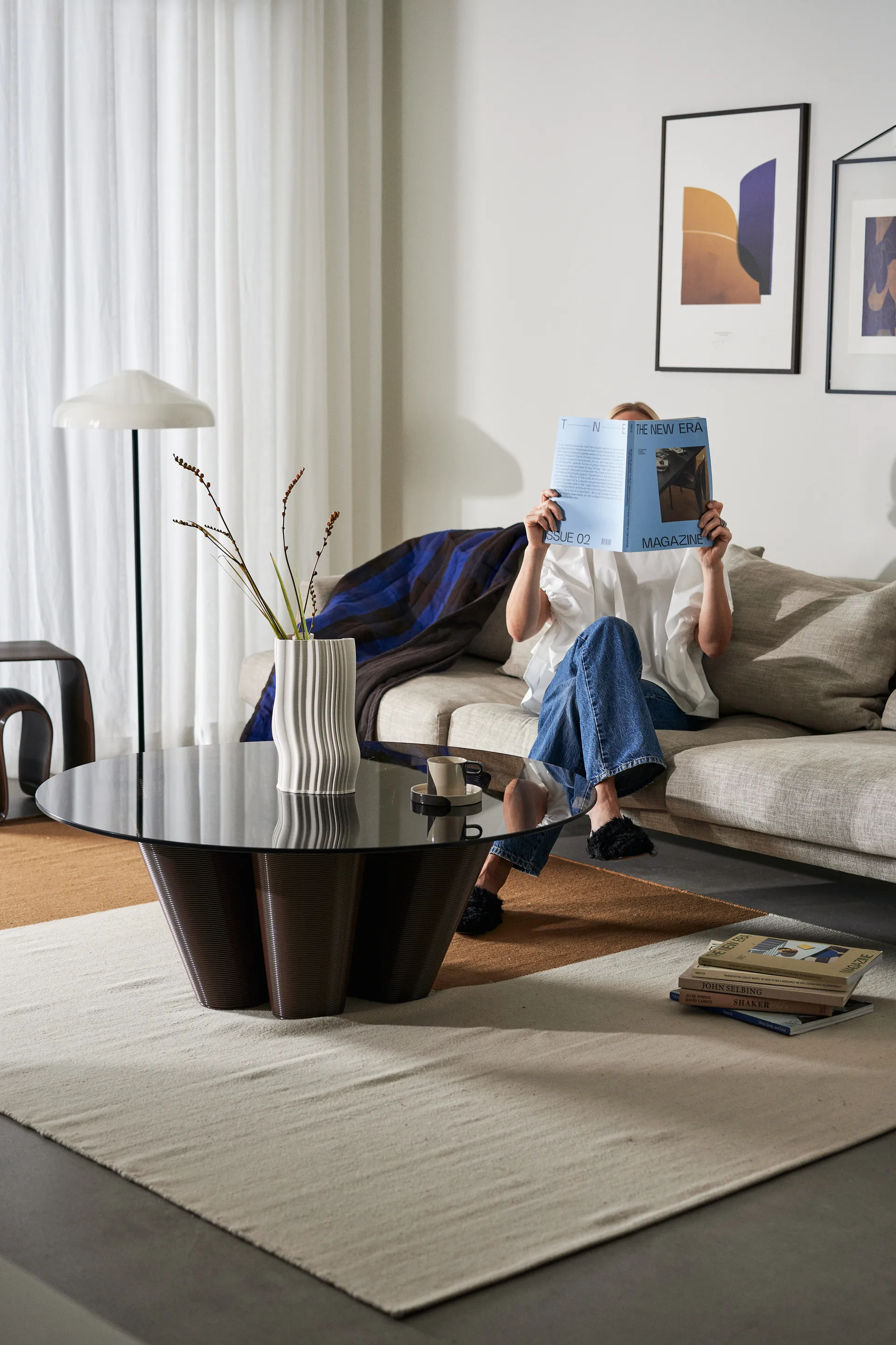 Anemone sohvapöytä Ø110 cm, Chocolate Ekbacken Studios