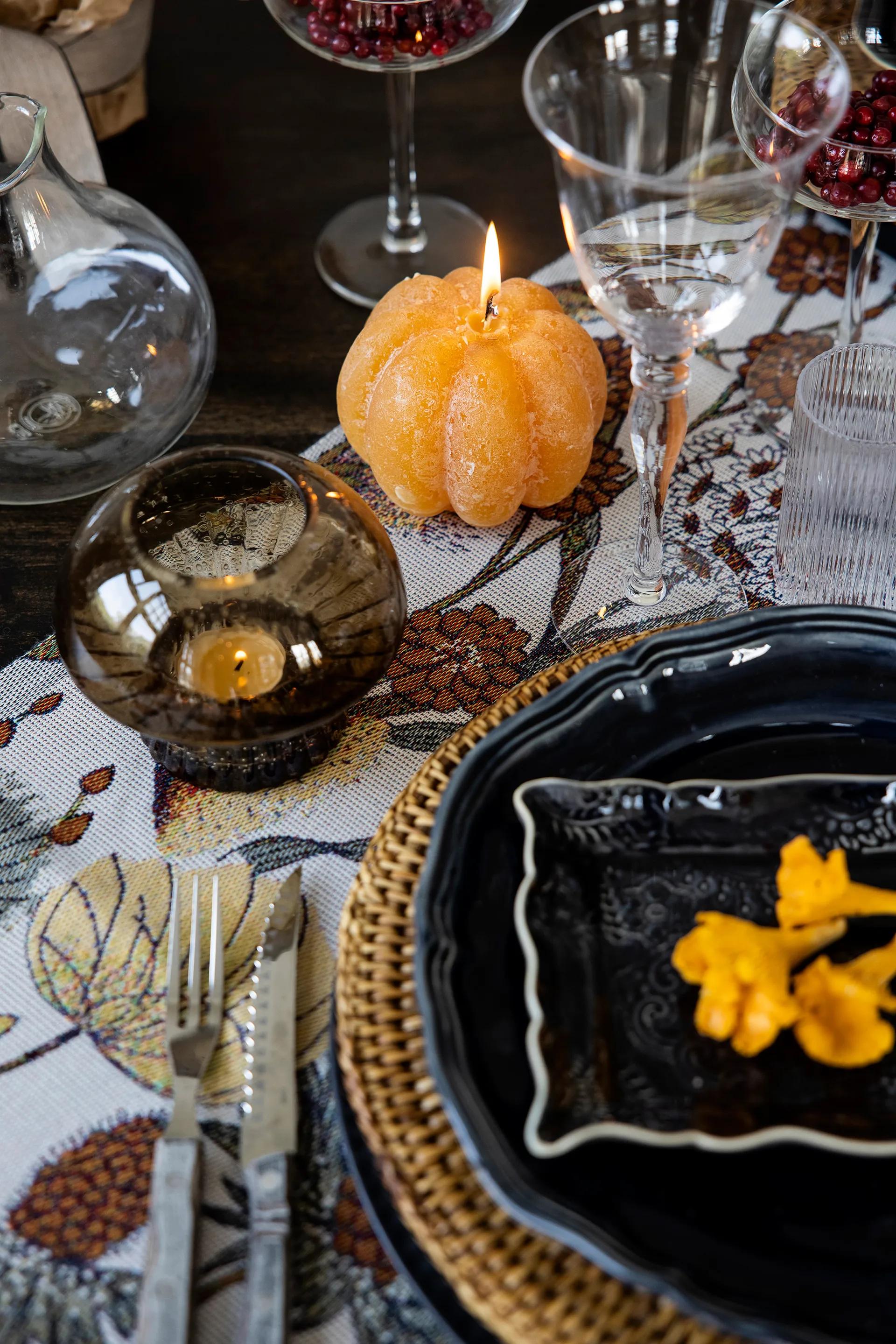 Autumn pöytäliina 35x120 cm, Ruskea-punainen Ekelund Linneväveri