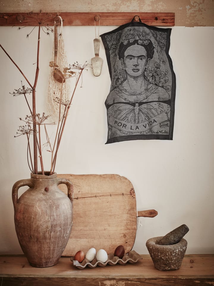 Frida Kahlo -keittiöpyyhe 35 x 50 cm - Fuerza - Ekelund Linneväveri