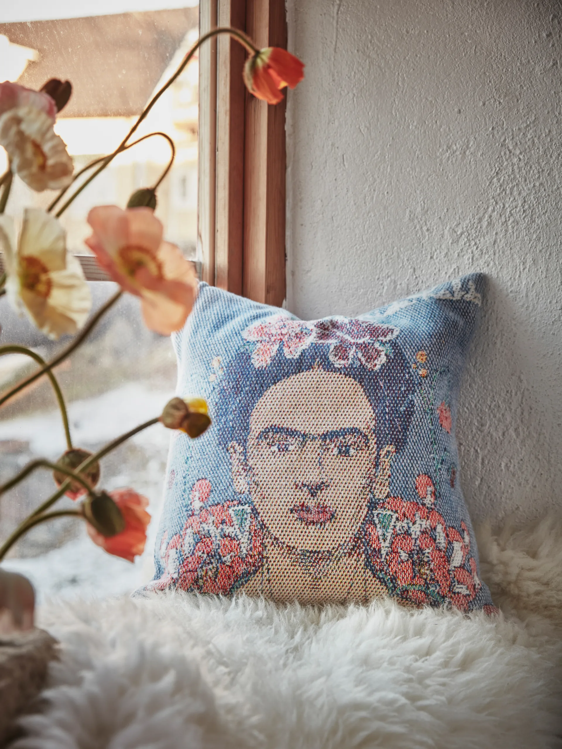 Frida Kahlo -tyynynpäällinen 40 x 40 cm, Vida Ekelund Linneväveri