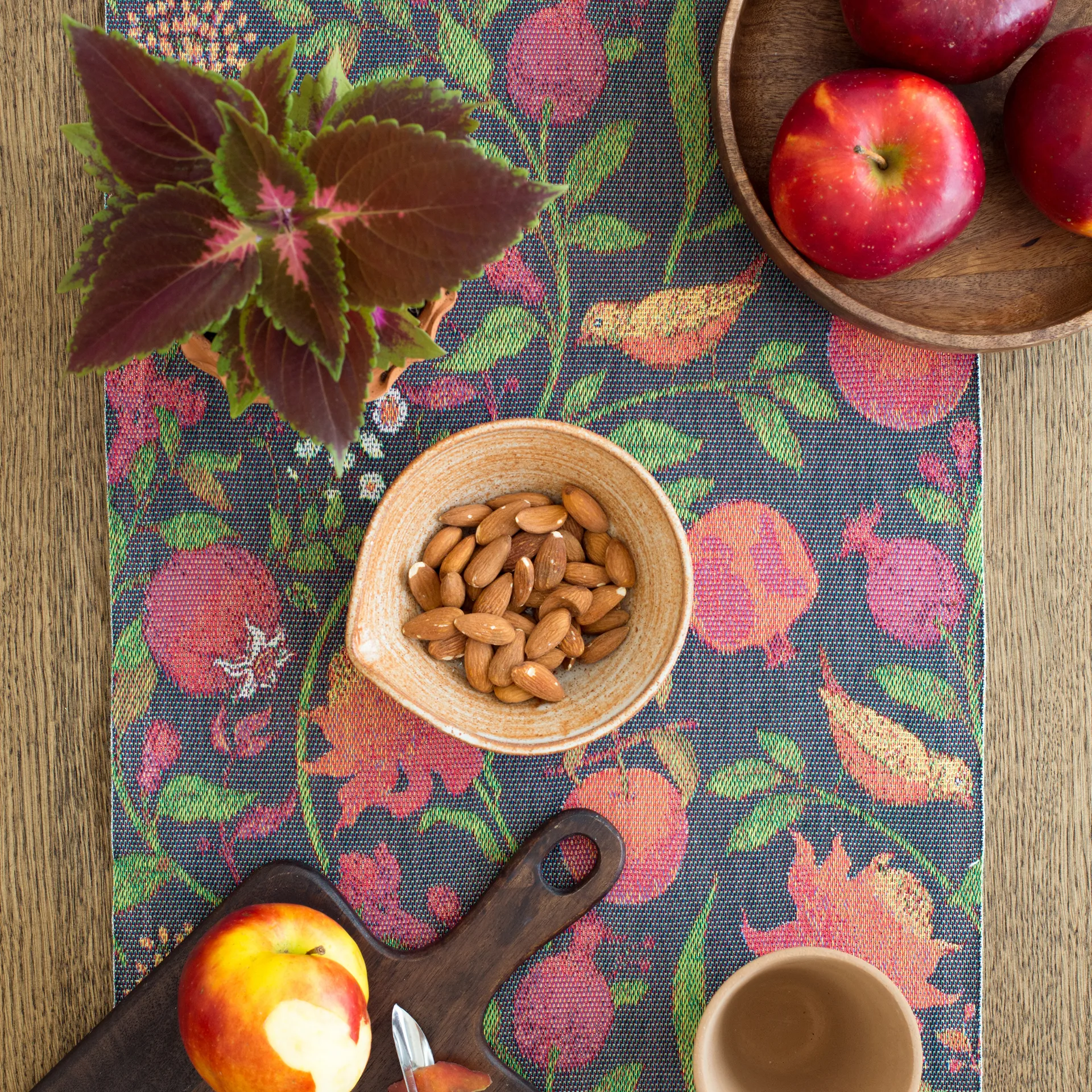 Fruktrik kaitaliina 35x120 cm, Multi Ekelund Linneväveri