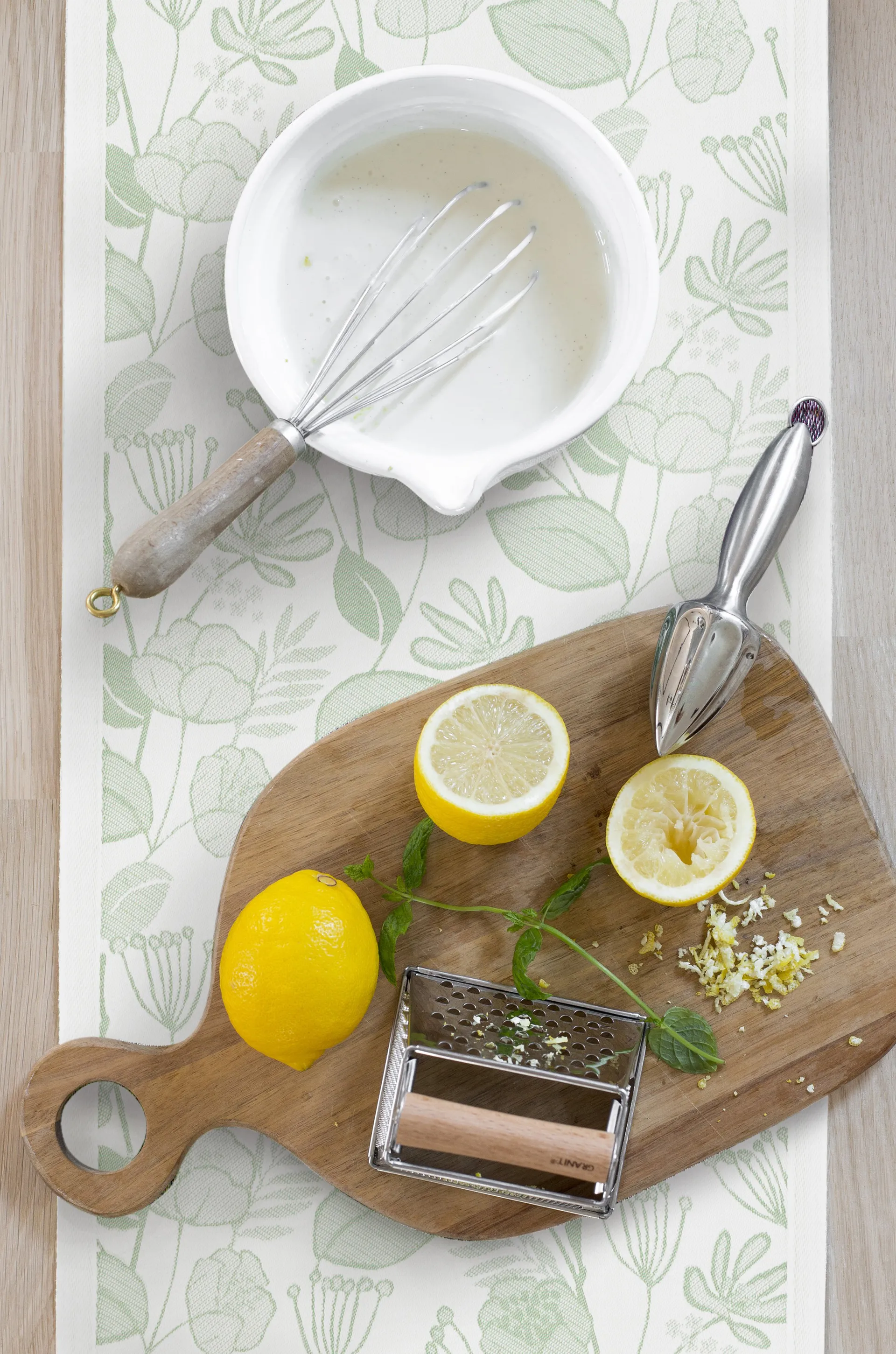 Grönska pöytäliina 35x120 cm, Vihreä Ekelund Linneväveri