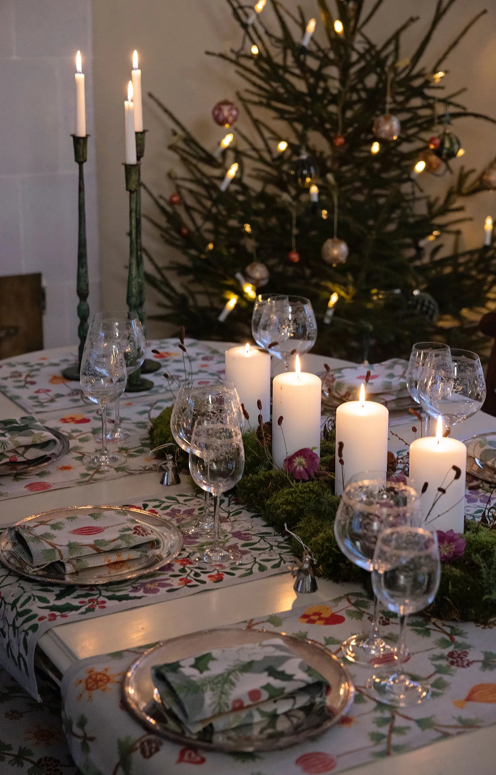 Julefröjd kangaslautasliina 35x35 cm, Monivärinen Ekelund Linneväveri