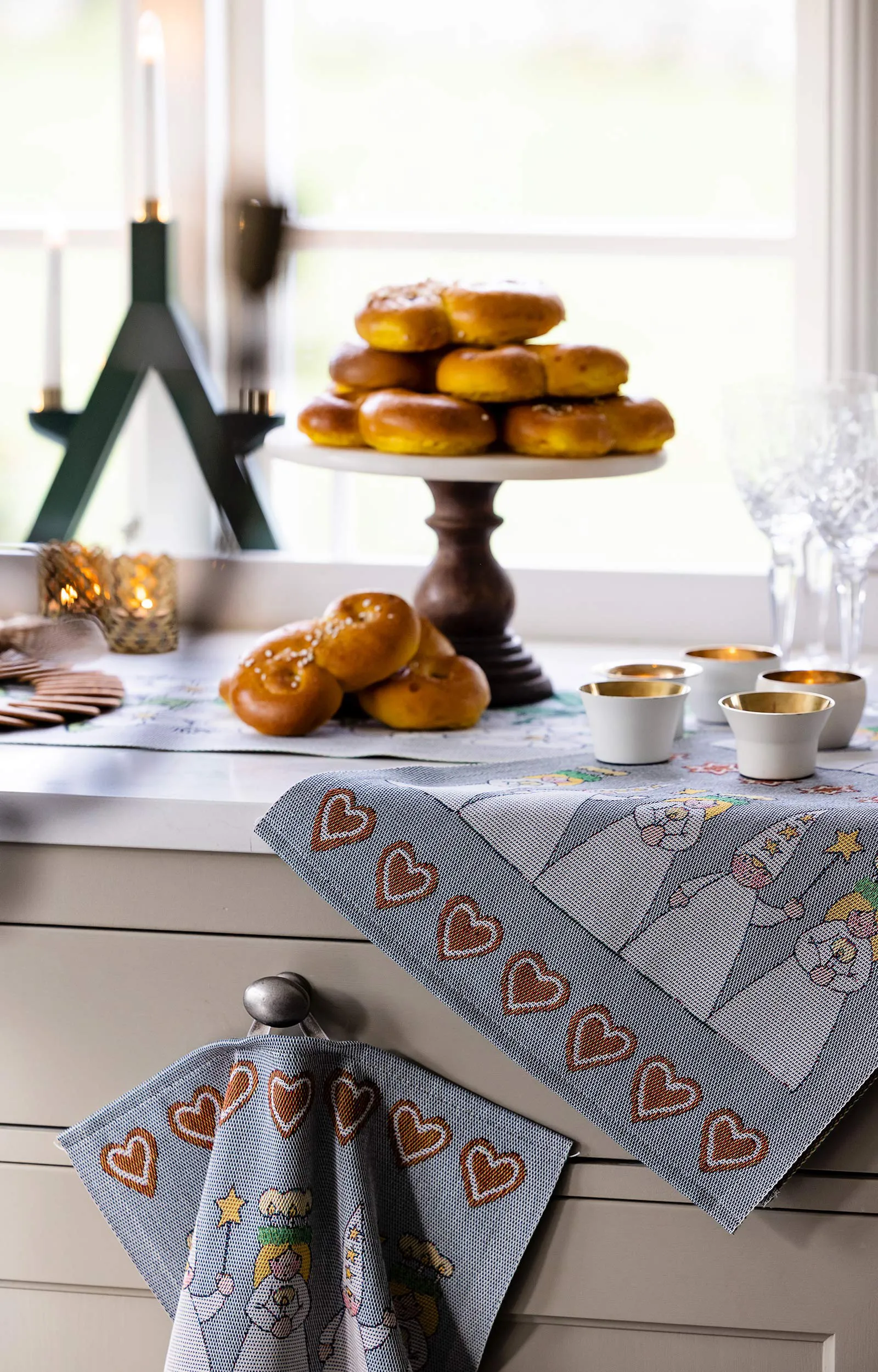 Mistelkvist pöytäliina 35x120 cm, Monivärinen Ekelund Linneväveri