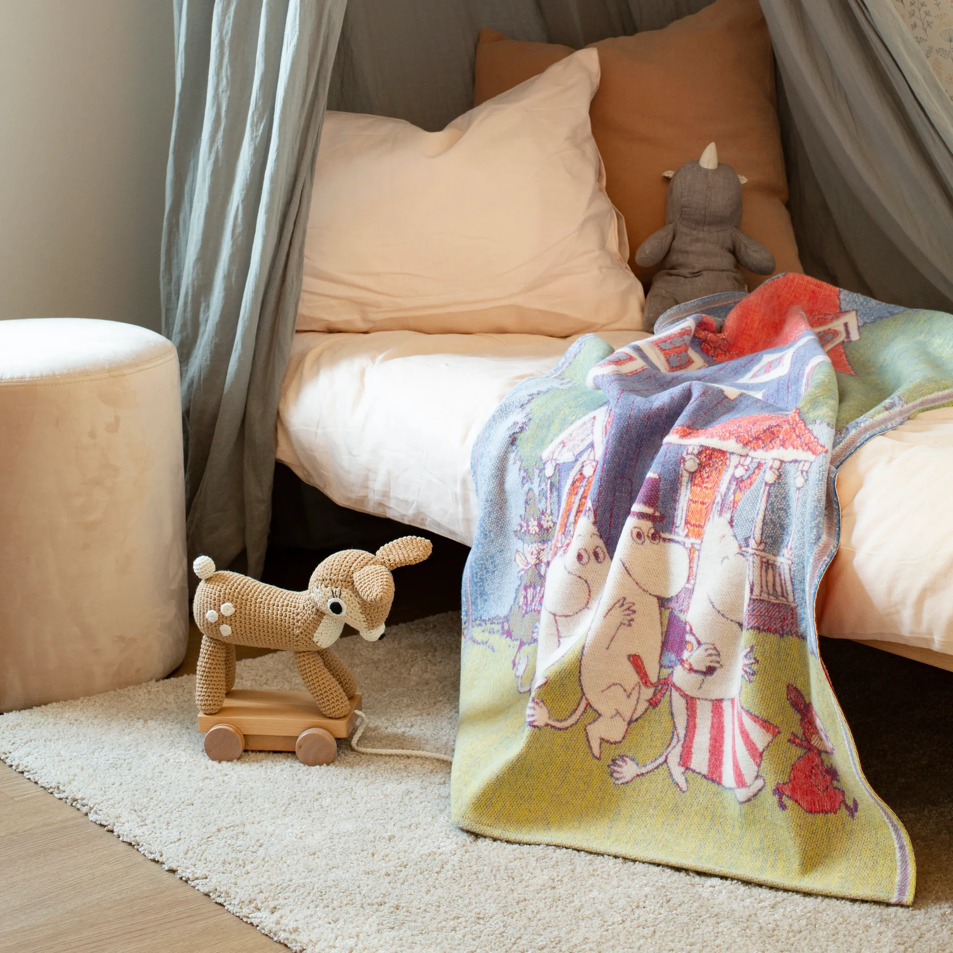 Muumi lasten huopa 72x105 cm, Moomin house Ekelund Linneväveri