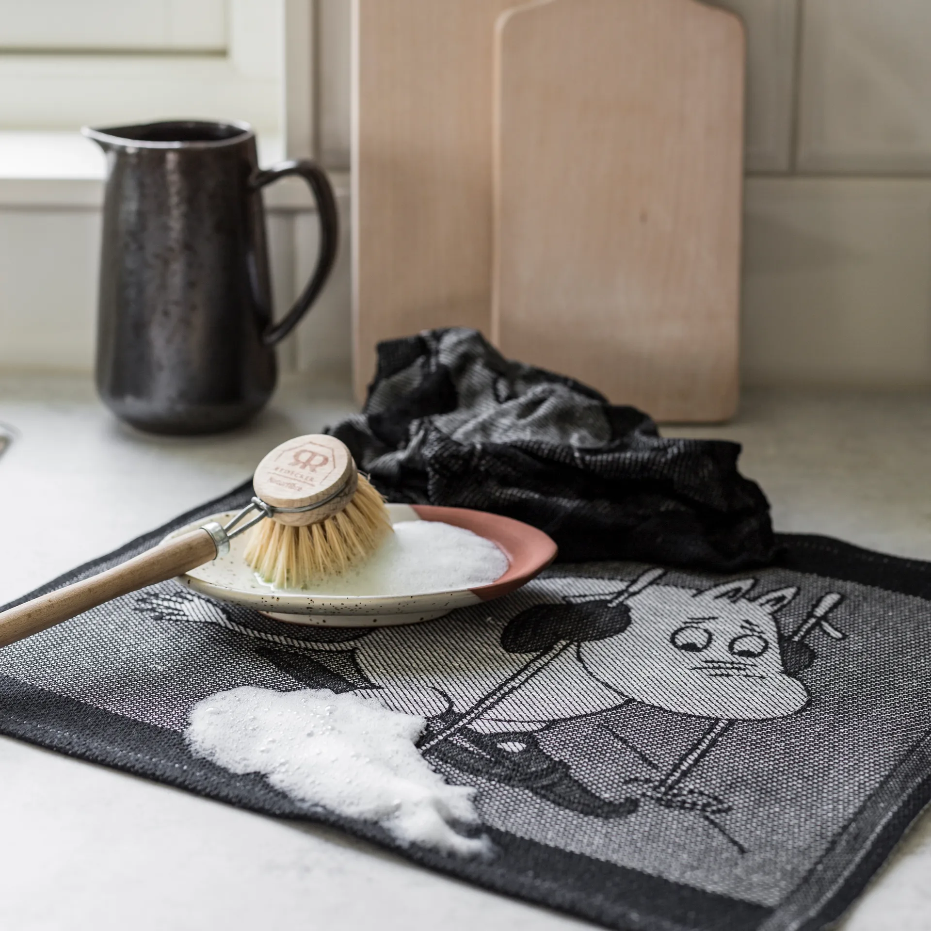 Skiing astiapyyhe, 28 x 35 cm, Musta Ekelund Linneväveri