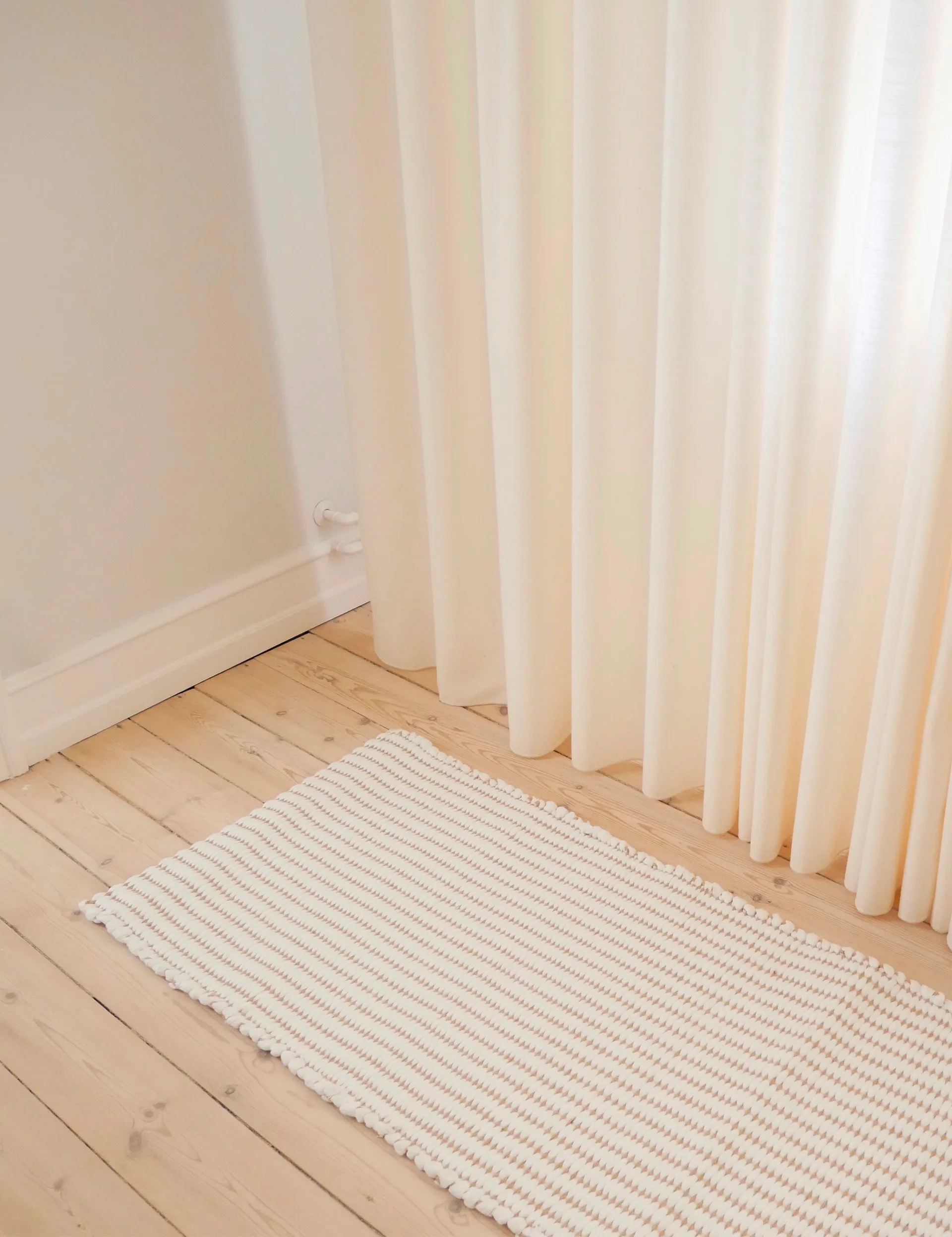 Walnut matto 60 x 150 cm, Ivory Elvang Denmark