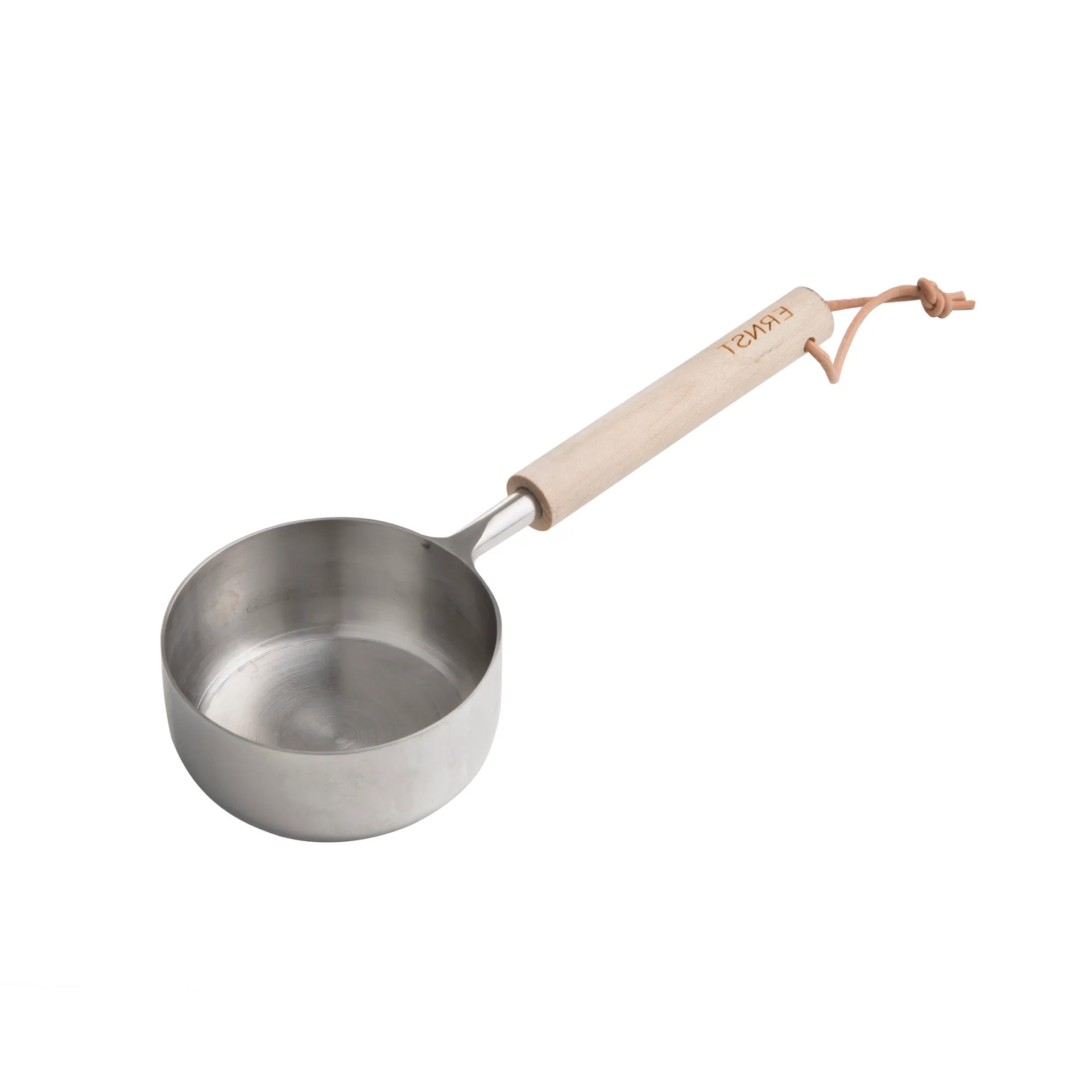 Ernst desilitramitta puukahvalla, puu ERNST