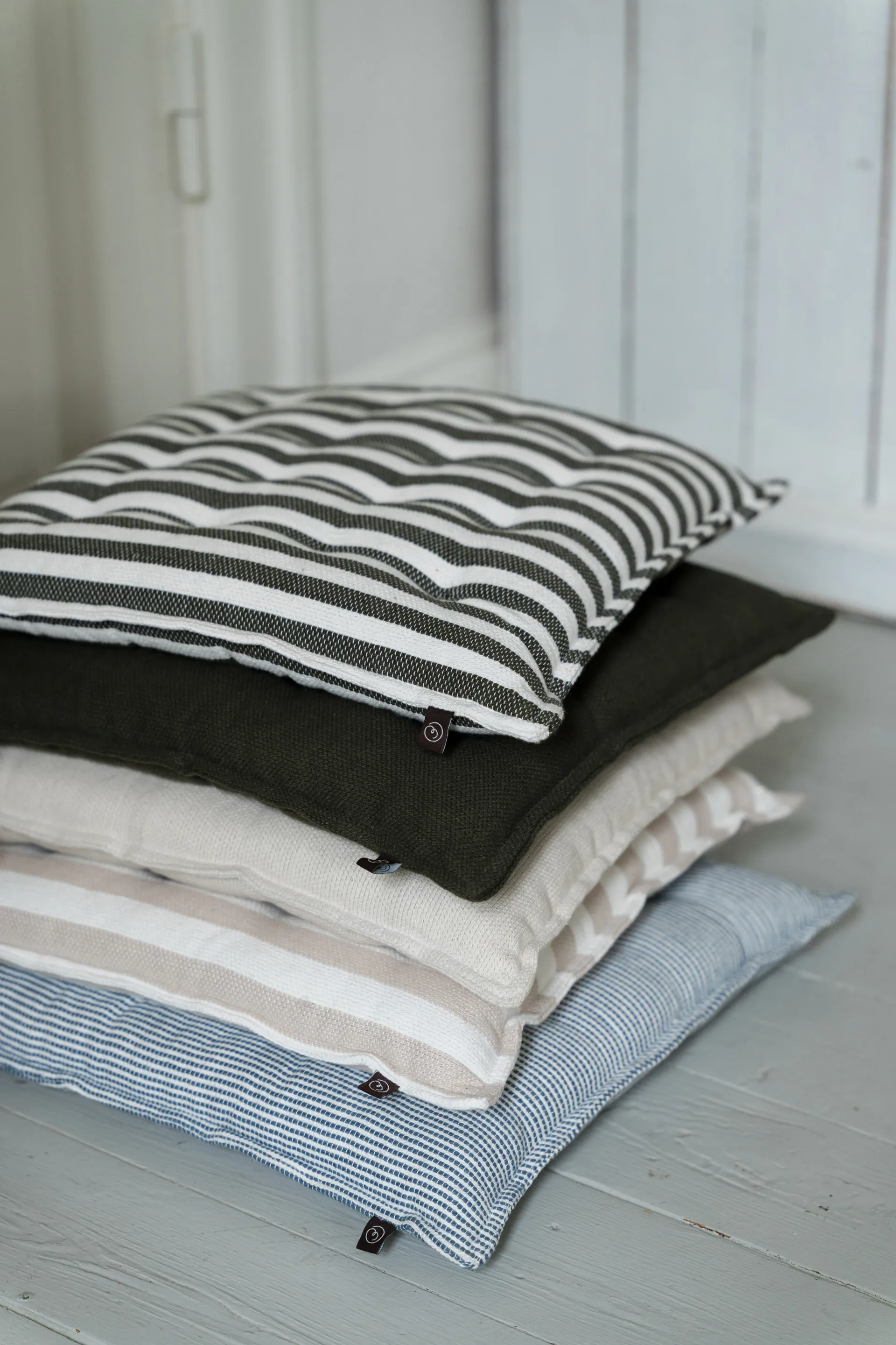 Ernst istuintyyny 40x40 cm, Salvia, valkoinen ERNST