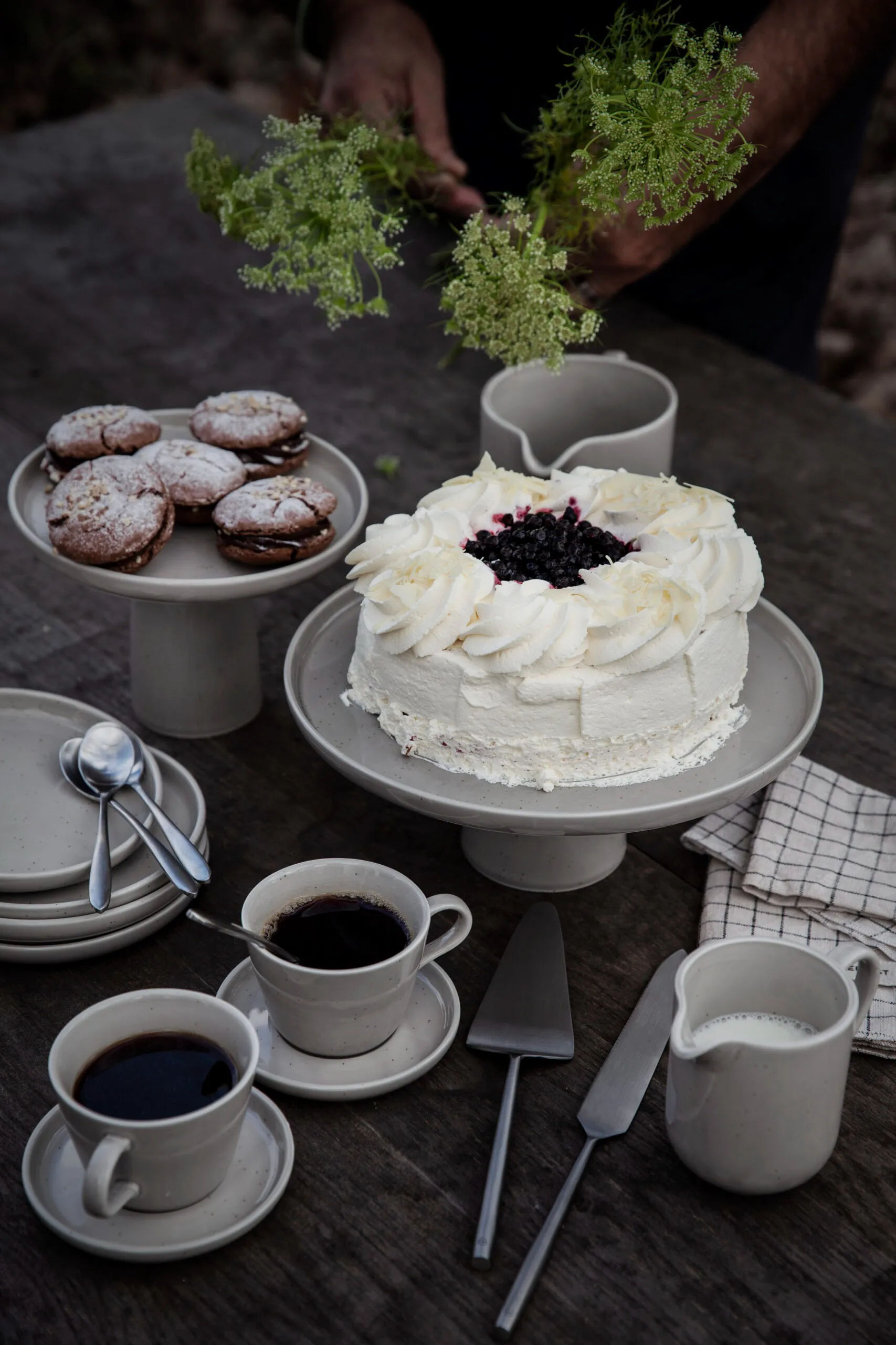 Ernst kakkuottimet 2 osaa, Ruostumaton teräs ERNST