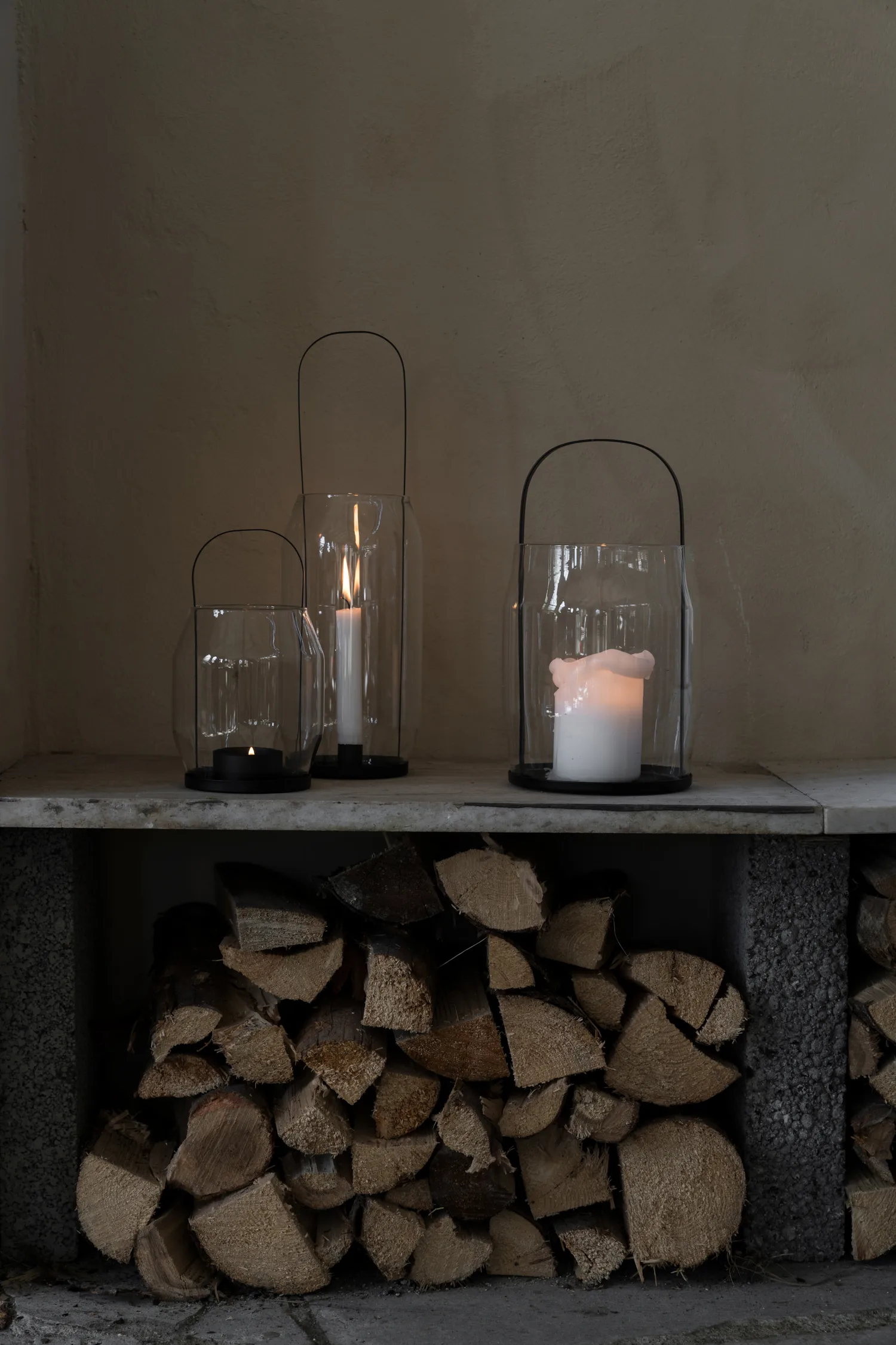 Ernst kynttilälyhty-lyhty Ø16x30 cm, Musta ERNST