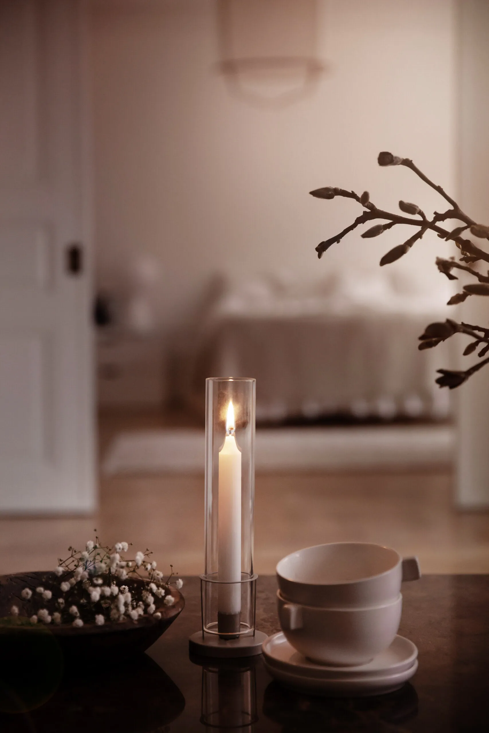 Ernst kynttilänjalka kapea lasisylinteri, Beige ERNST