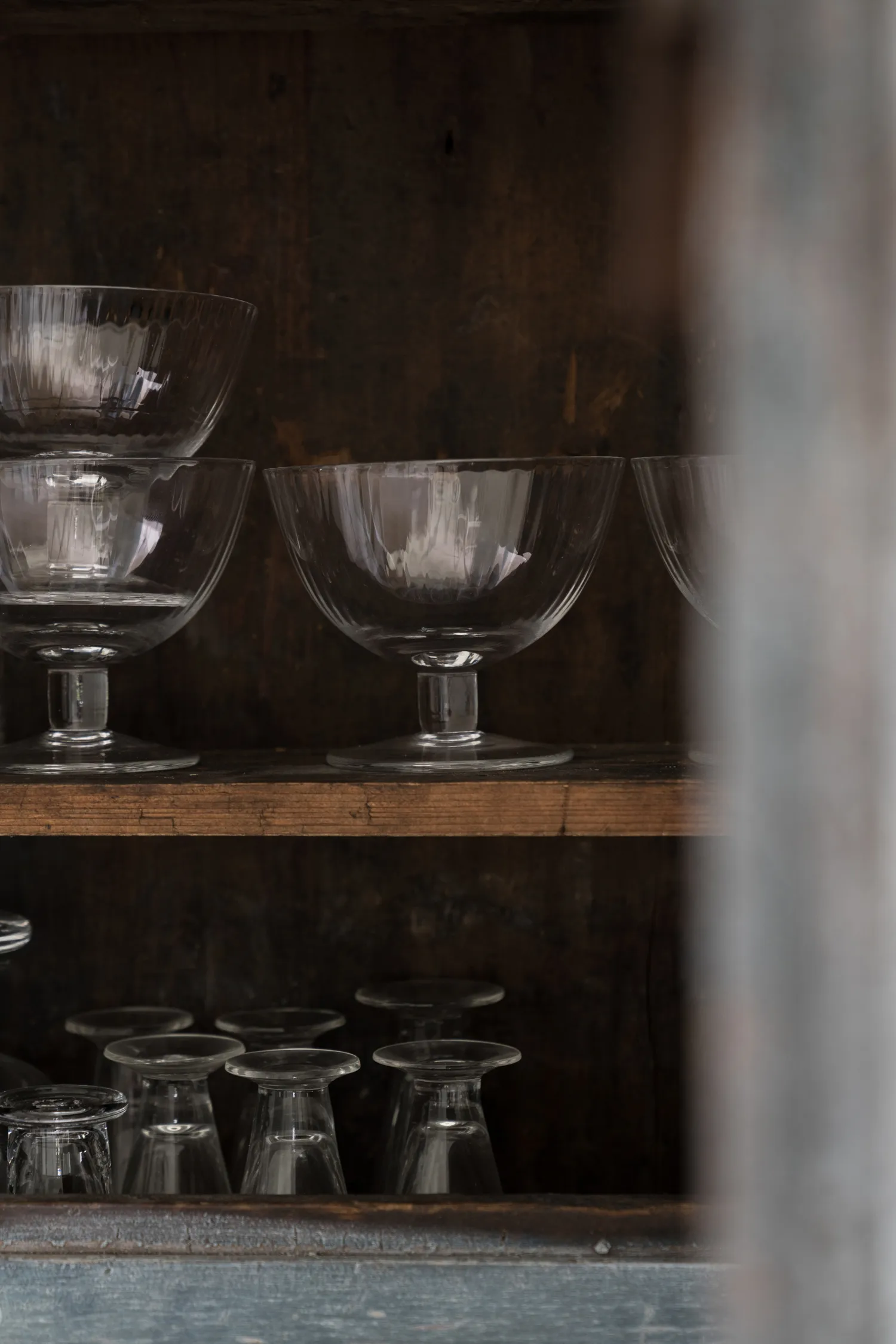 Ernst lasikulho jalalla 2 kpl, Ø10,7 cm ERNST