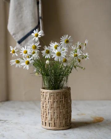 Ernst maljakko/tuikkulyhty korissa - Luonnollinen, Ø10×18 cm - ERNST